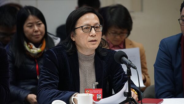 上海两会｜市政协委员呼吁：新建停车场应设无障碍泊位