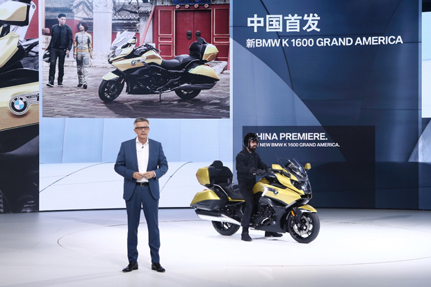 BMW摩托车重磅旗舰彰显宝马集团创新实力和领导力