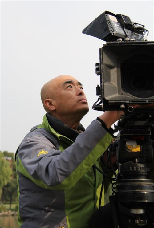 郑大圣：镜头反映时代巨变，坚信中国最好的剧本都在历史中