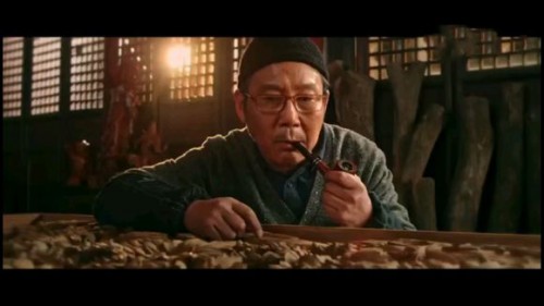 4.22人民大会堂隆重首映 国内首部木雕题材文艺电影