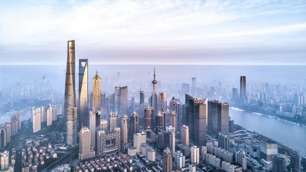 中青报聚焦上海高质量发展：“上海引力”吸引全球