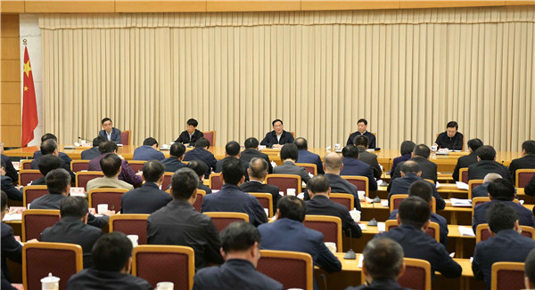 地区打赢脱贫攻坚战!李强在这个领导小组会上