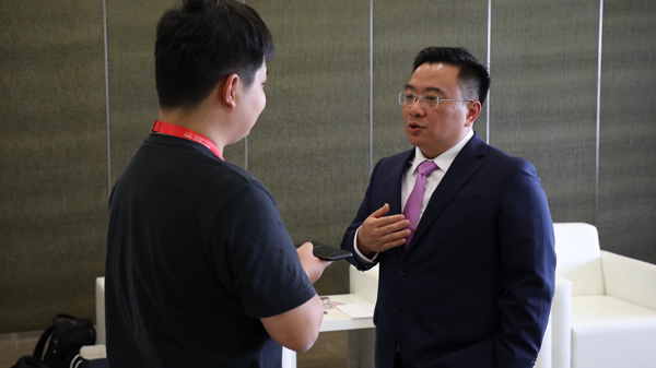 AI大咖说 | 周伯文：依托AI技术 C2B服务为企业赋能