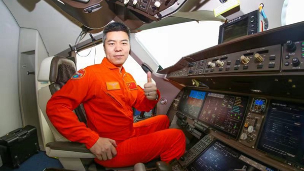 我和新民晚报 | 蔡俊：感谢晚报让更多人了解C919