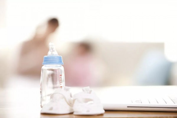 这里将实施“共同育儿假”，网友：举双手赞成