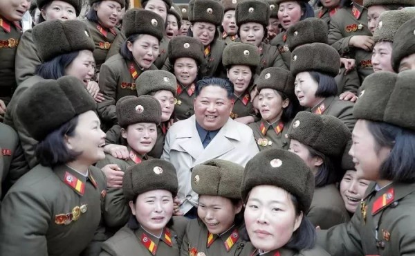 规模世界第二！揭秘神秘朝鲜女兵