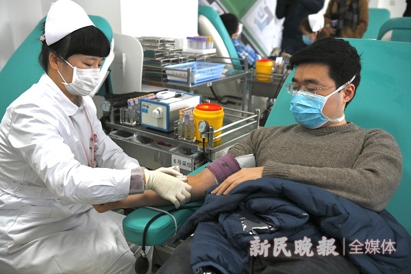 视频 | 上海医务工作者义务献血：去不了一线，在后方也要做贡献！