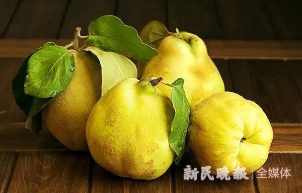 莎车县：黄澄澄的“金”木瓜为村民带来可观收入