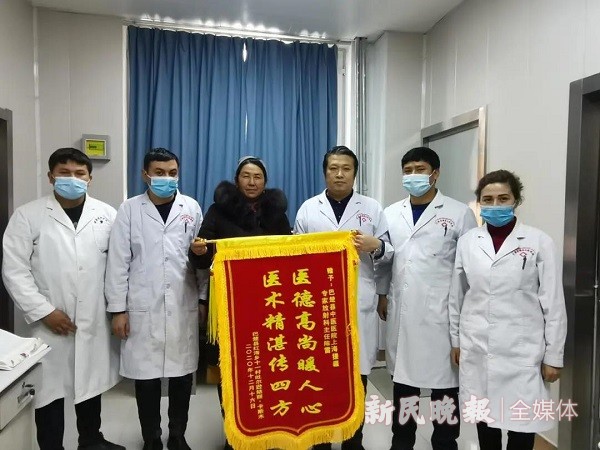  免费检查、无偿赠药——上海援疆医疗专家向巴楚县一位贫困户伸出援手