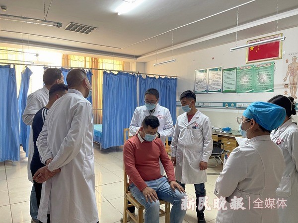 上海援疆医疗队把石氏伤科治伤理念及技术在叶城生根发芽
