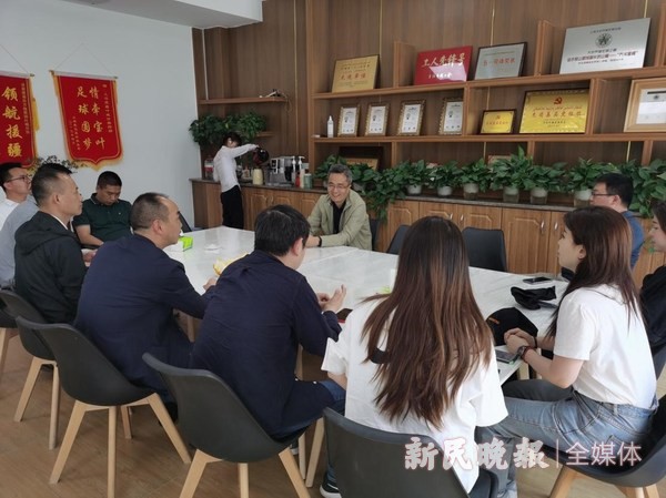 上海驻家鲜集团到叶城考察消费帮扶企业