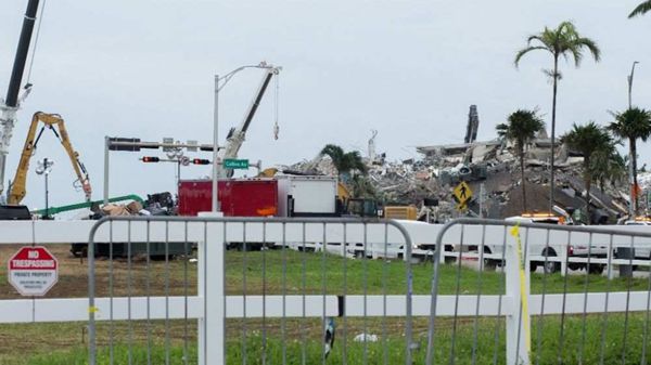 美国佛州塌楼遗体搜寻结束，遇难者增至97人