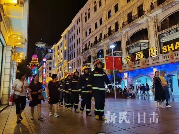 黄浦消防部门3+3+X开启国庆长假护航模式