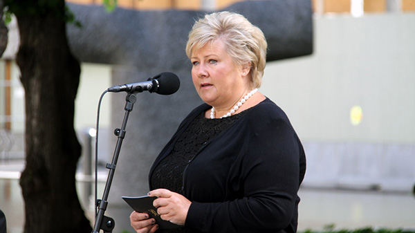 挪威首相夫人佛娜照片图片