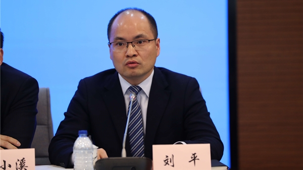 童玲,原来的岗位是上海交通大学医学院附属新华医院门诊预检处,可她