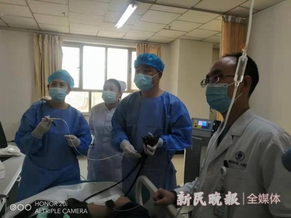 上海援疆医生完成新疆首例儿童内镜粘膜下剥离术